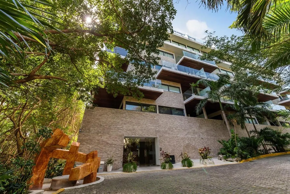 Newer Luxury 2Bd Close To Ocean Playa del Carmen Appartement
